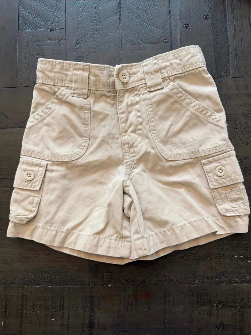 Vintage GAP Boys Cargo Shorts in Light Beige